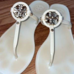 Tory burch jelly sandals size 8